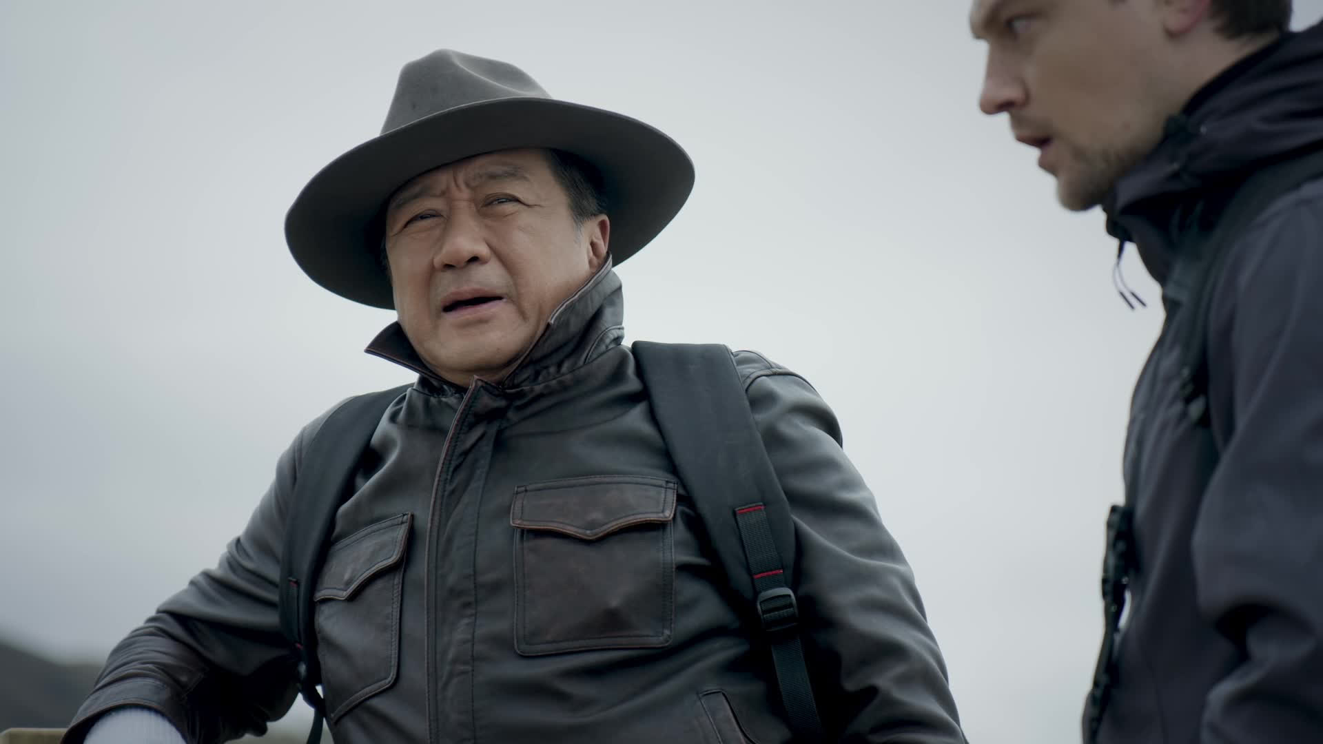 杨远德与哈里一起爬雪山过草地